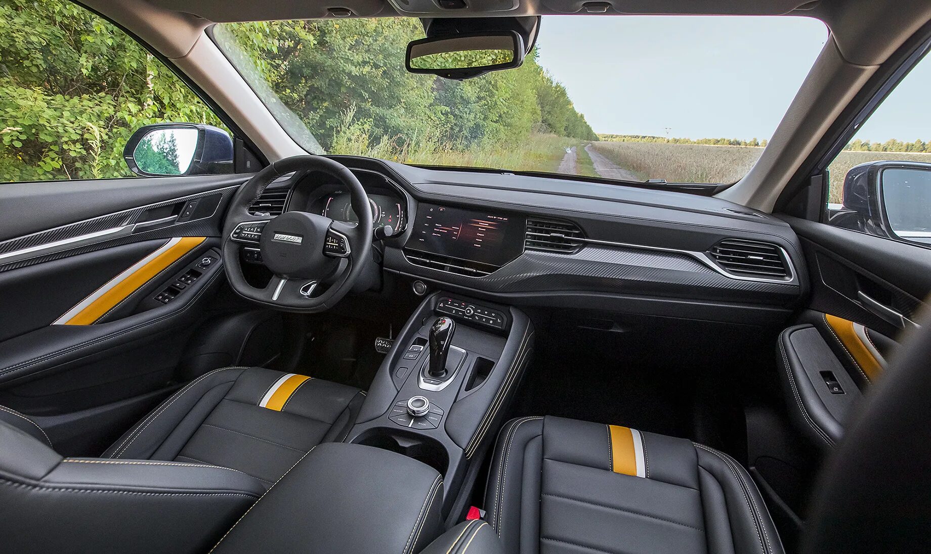 Haval f7 2024 фото салона Тест-драйв: Гонимся за модой на китайском кроссовере Haval F7x - DRIVE2