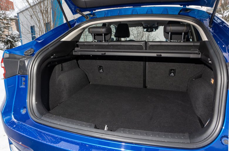 Haval f7 багажник фото Chery, Exeed, Geely и Haval - что интересного в этих кроссоверах?