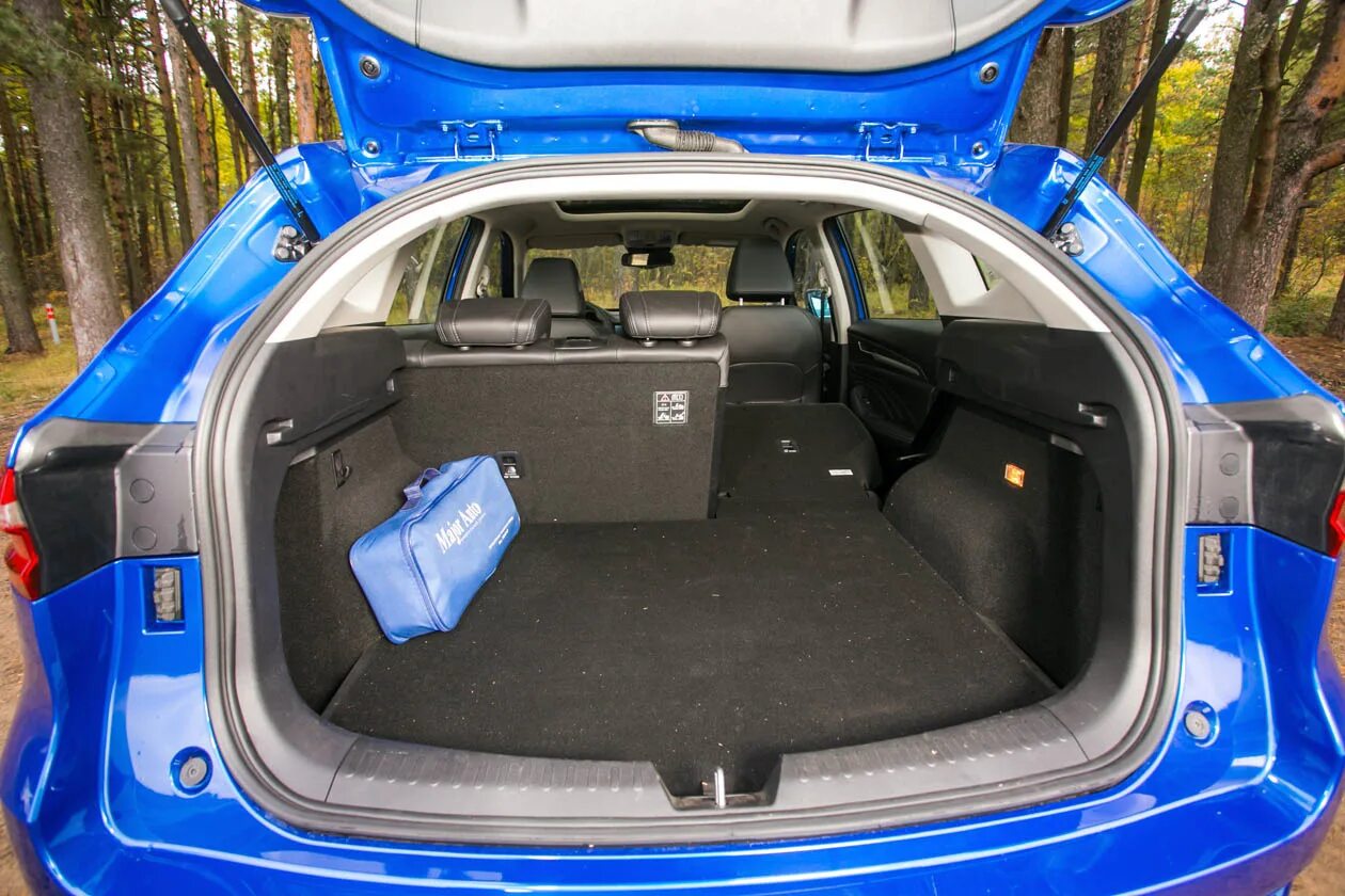 Haval f7 багажник фото Тест-драйв Haval F7: символ новой эпохи - DRIVE2