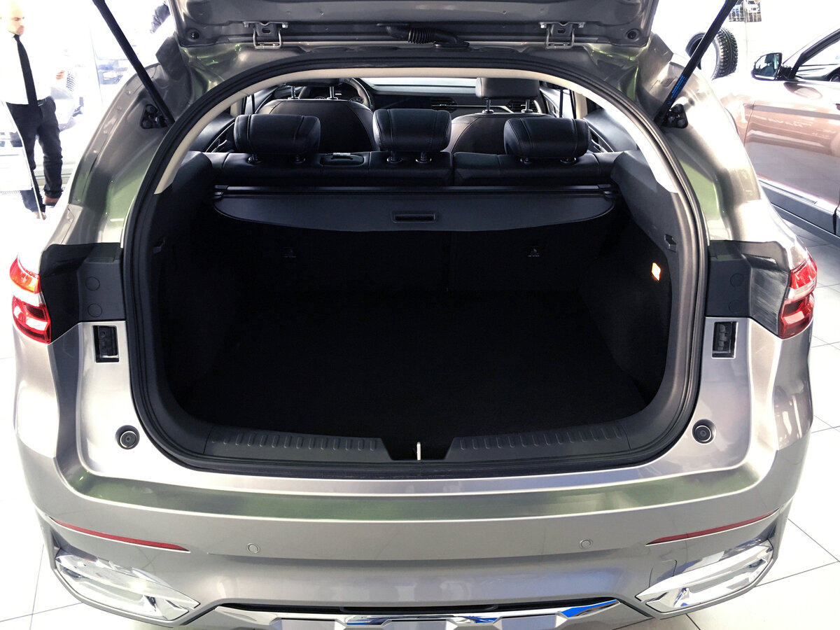 Haval f7 багажник фото Купить новый Haval F7 I 2.0 AMT (190 л.с.) 4WD бензин робот в Санкт-Петербурге: 