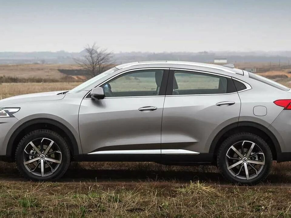 Haval f7x фото цена комплектации Купить б/у Haval F7x I 1.5 AMT (150 л.с.) 4WD бензин робот в Нефтеюганске: серый