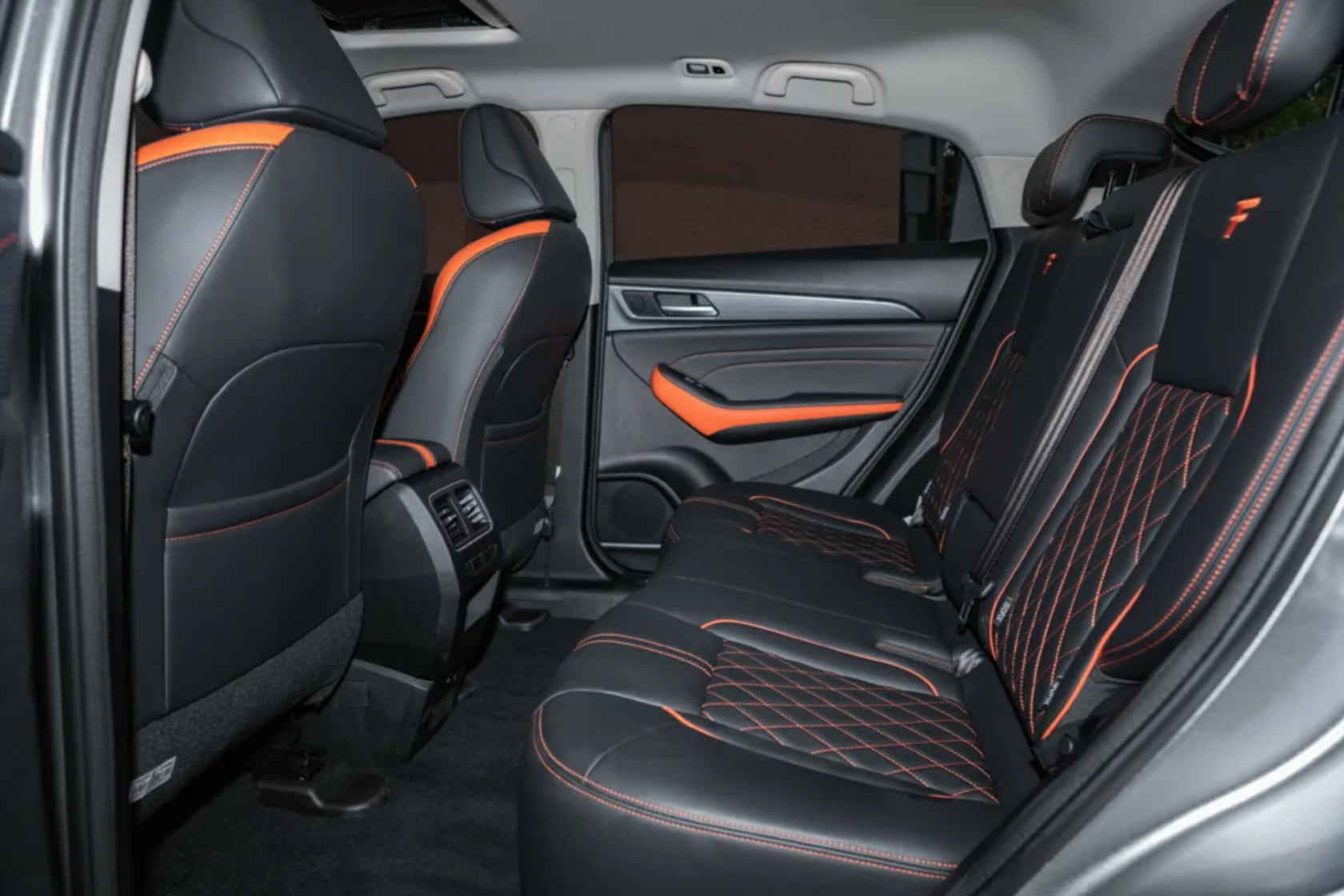 Haval f7x тюнинг салона Хавал адреса салонов