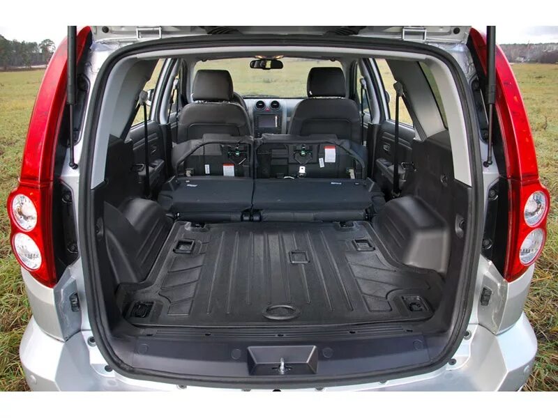 Haval h3 багажник фото Спальное место в багажнике Hover H3 - Great Wall Hover, 2 л, 2013 года просто та