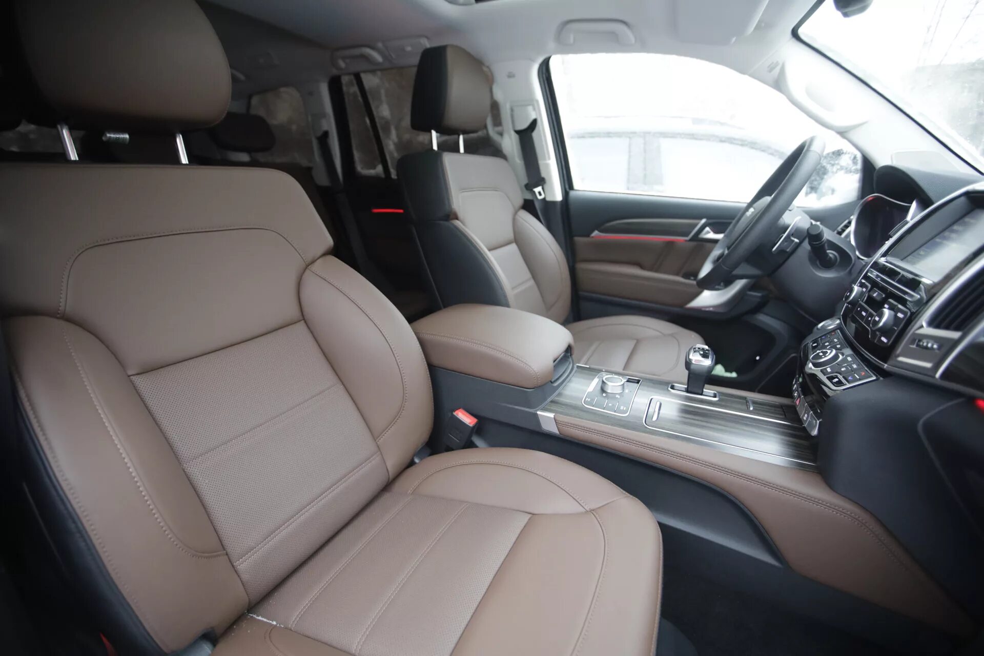 Haval h9 фото салона Коричневый салон - Haval H9 (1G), 2 л, 2017 года фотография DRIVE2