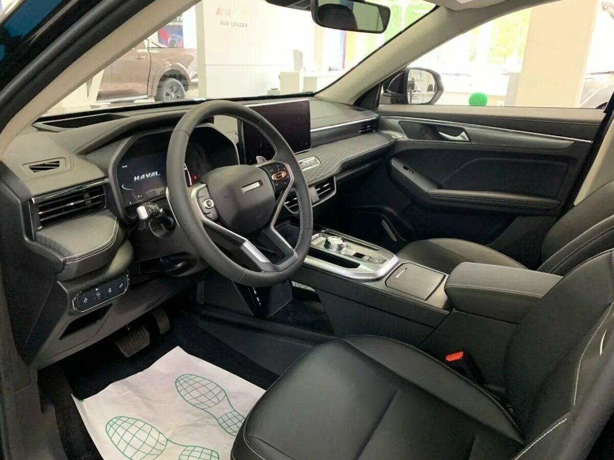 Haval jolion 2024 фото салона Купить новый Haval Jolion I 1.5 AMT (143 л.с.) бензин робот в Москве: чёрный Хав