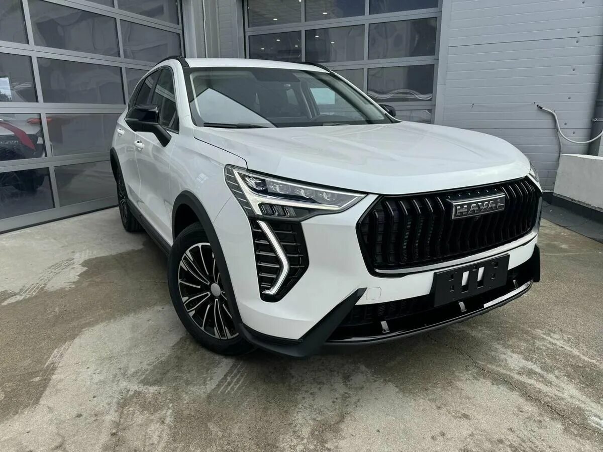 Haval jolion 2024 интерьер Купить новый Haval Jolion I Рестайлинг 1.5 AMT (150 л.с.) 4WD бензин робот в Нов