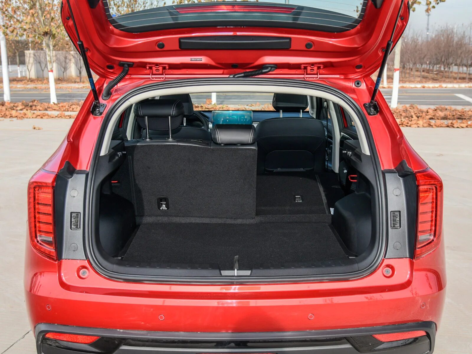 Haval jolion фото багажника Объем багажника haval jolion - BestChehol.ru