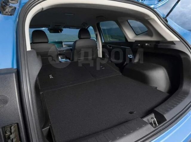 Haval jolion фото салона и багажника Новый Haval Jolion в подписку на 1 год, эконом, средний, передний, левый, без во