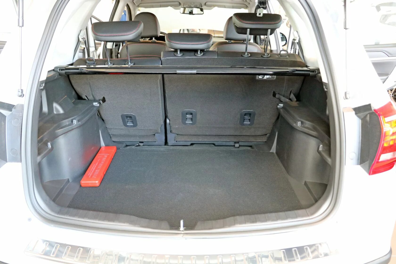 Haval m6 фото багажника HAVAL H6 тест-драйв, обзор экстерьера и интерьера