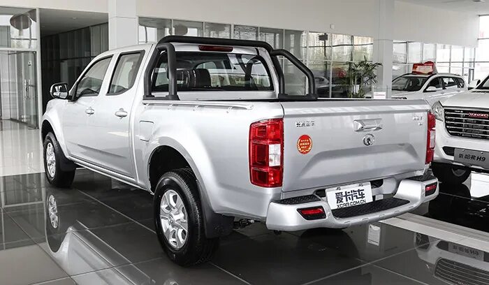 Haval пикап цена и комплектация фото Самый большой пикап Great Wall получил бюджетную версию