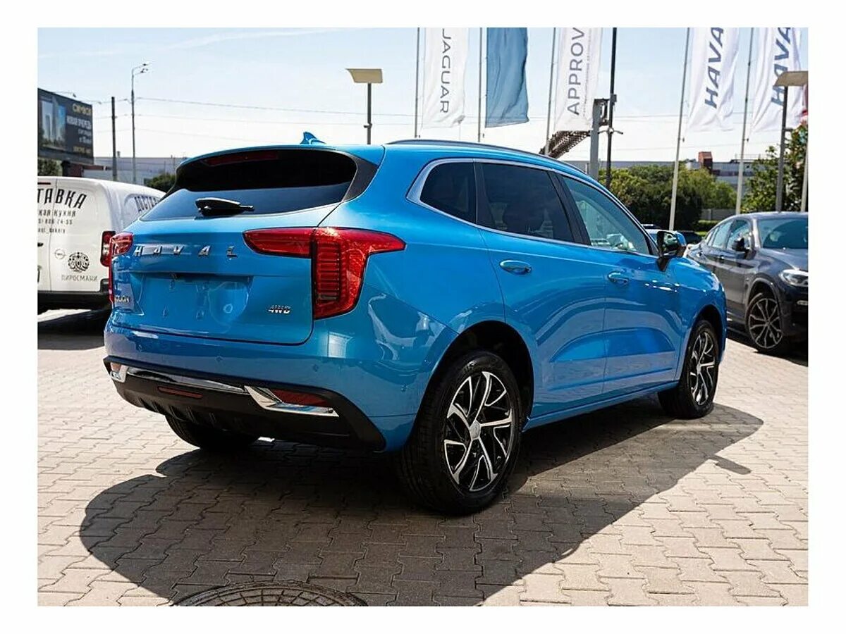 Haval синий фото Купить новый Haval Jolion I 1.5 AMT (143 л.с.) бензин робот в Москве: голубой Ха