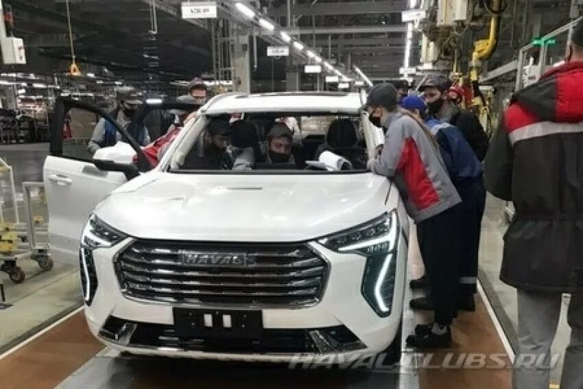 Haval завод фото Новый кроссовер сфотографировали на конвейере автозавода Haval - Российская газе