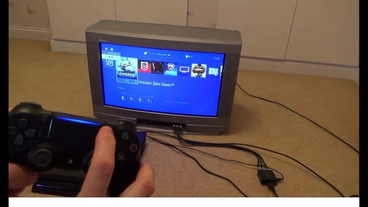 Psp 5 подключение к телевизору PS4 Pro working on a CRT Television - YouTube
