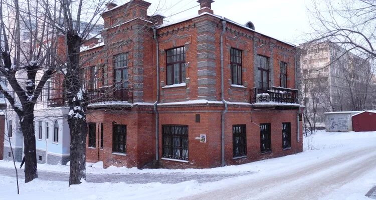 Puncher ул дзержинского 18 фото Памятники Центр ОПИК