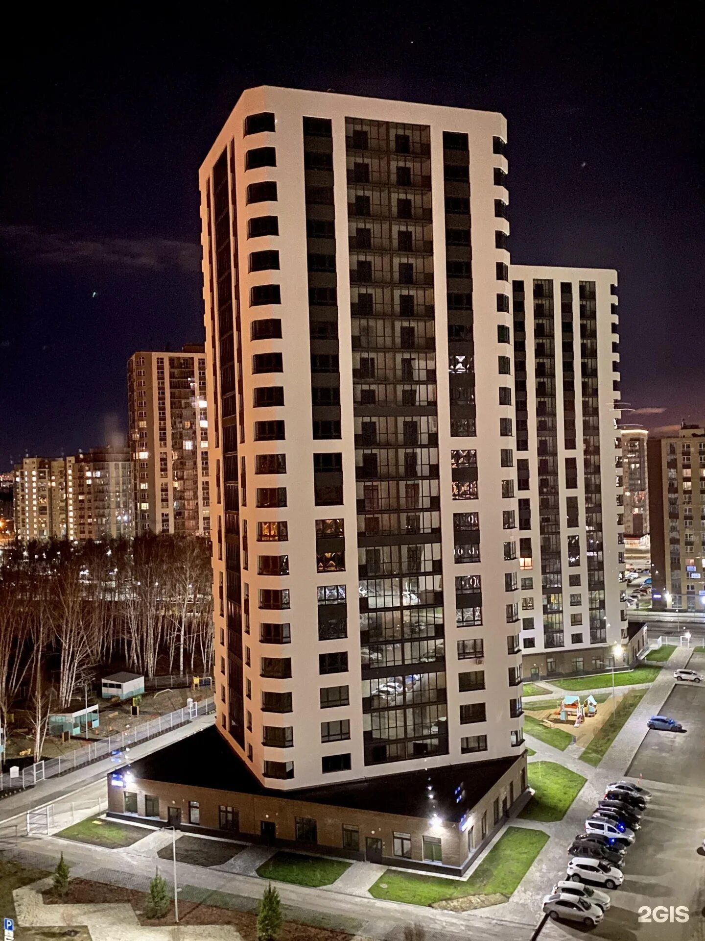 Quattro ул академика макеева 2 1 фото Академика Макеева, 32 в Челябинске - 2ГИС