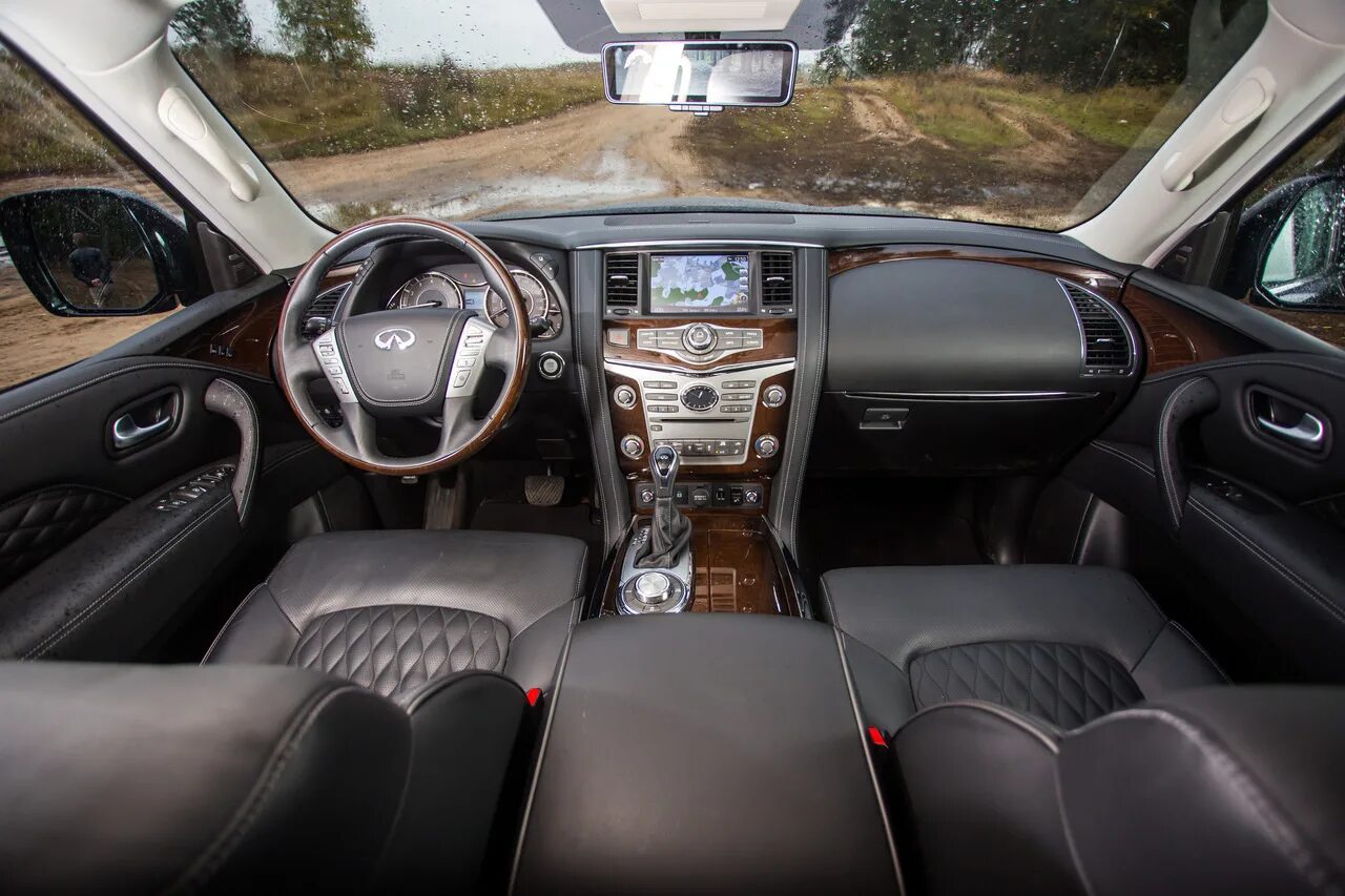Qx80 фото салона Тест-драйв Infiniti QX80: титан из ностальгического прошлого - DRIVE2
