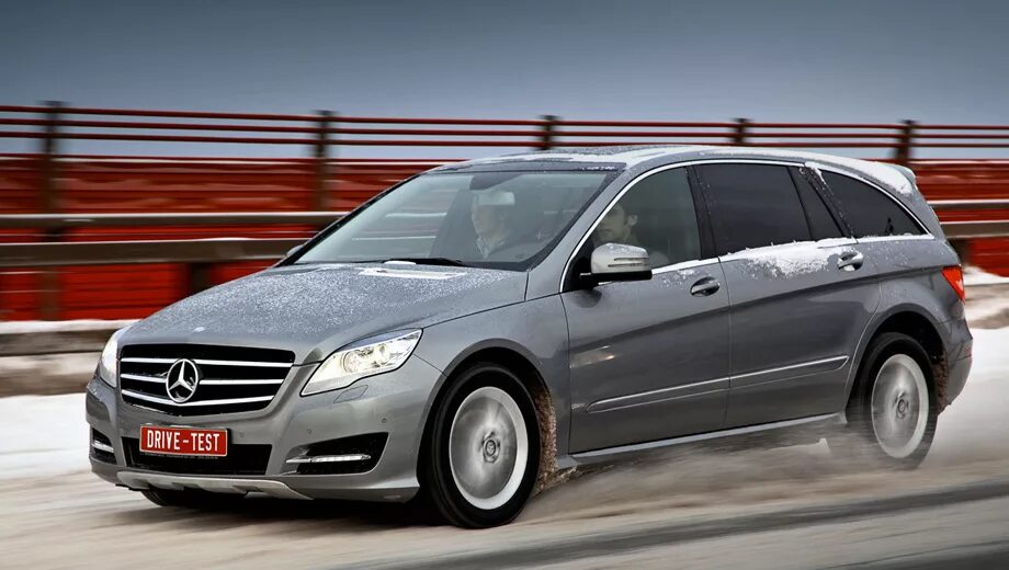 R класс фото Берём Волоколамск на минивэне Mercedes-Benz R-класса - ДРАЙВ