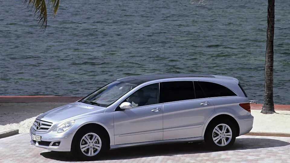 R класс фото Mercedes-Benz R-Class (W251). Отзывы владельцев с фото - DRIVE2.RU