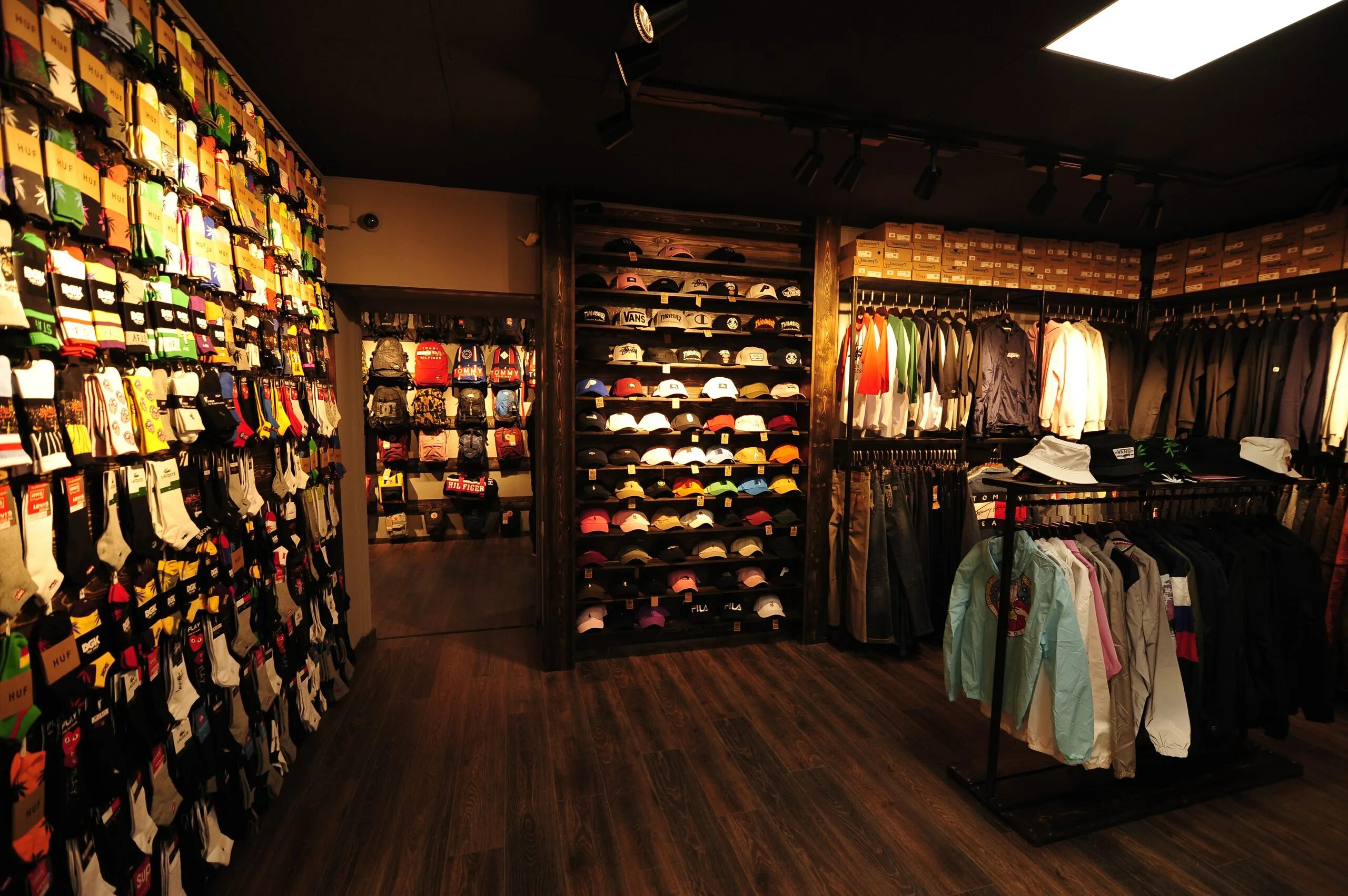 Raketa store екатерининская ул 6 симферополь фото Photo: 4: 20 Shop, clothing store, Симферополь, Екатерининская улица, 5 - Yandex