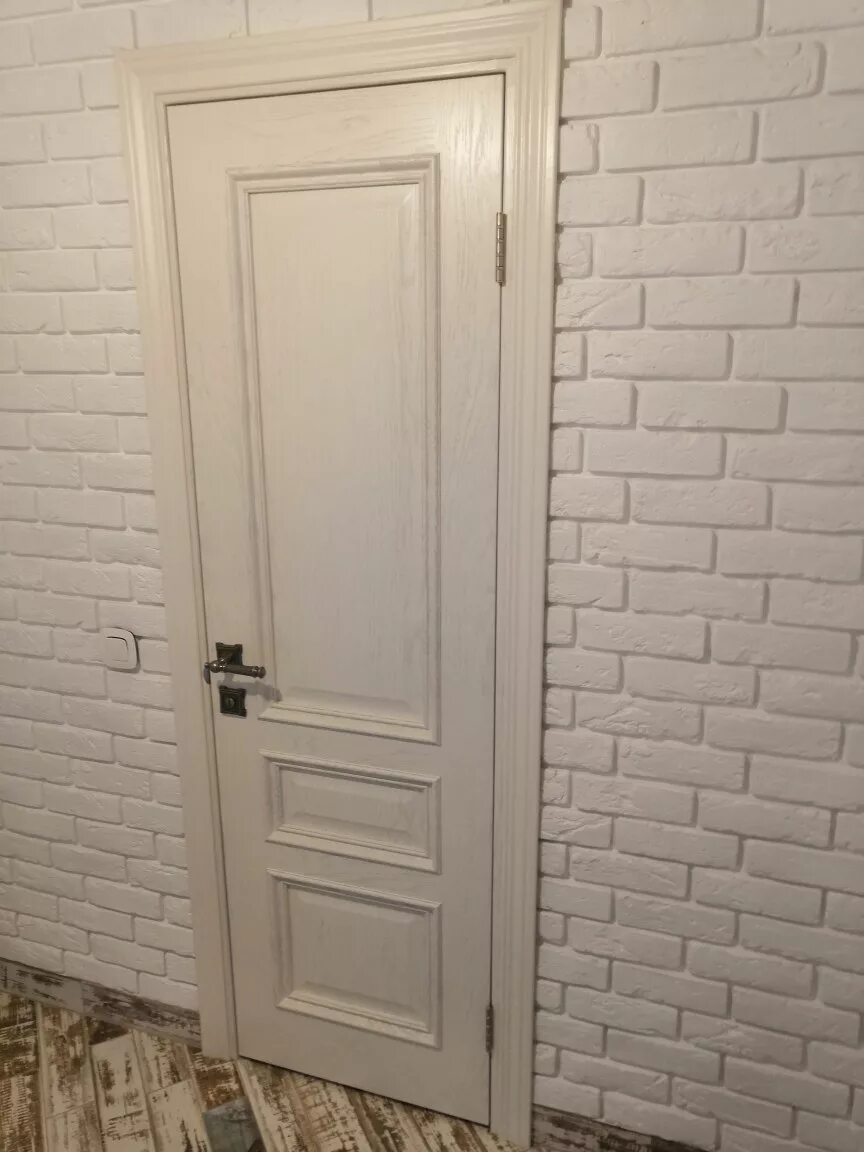 Ral 9016 в интерьере двери межкомнатные двери Гера-2 глухая дуб RAL 9010 купить в Москве luxdver.com