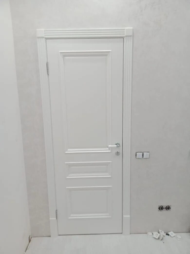 Ral 9016 в интерьере двери межкомнатные двери Смальта 06 Белый ral 9003 глухая купить в Москве luxdver.com