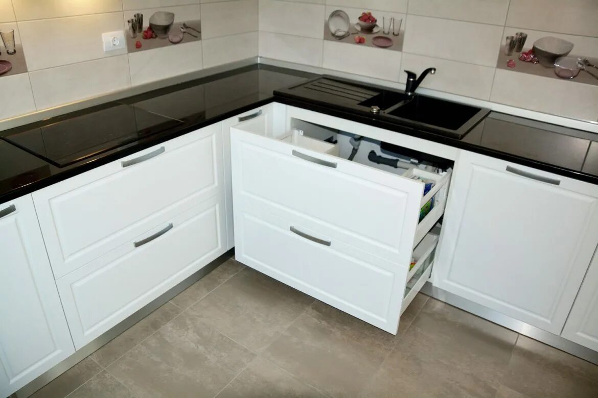 Ral 9016 в интерьере двери Ral 9010 pure white в интерьере 80 фото