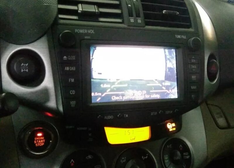 Rav4 подключение камеры заднего вида Установка камеры заднего вида с выходом изображения на штатный монитор а/м Toyot