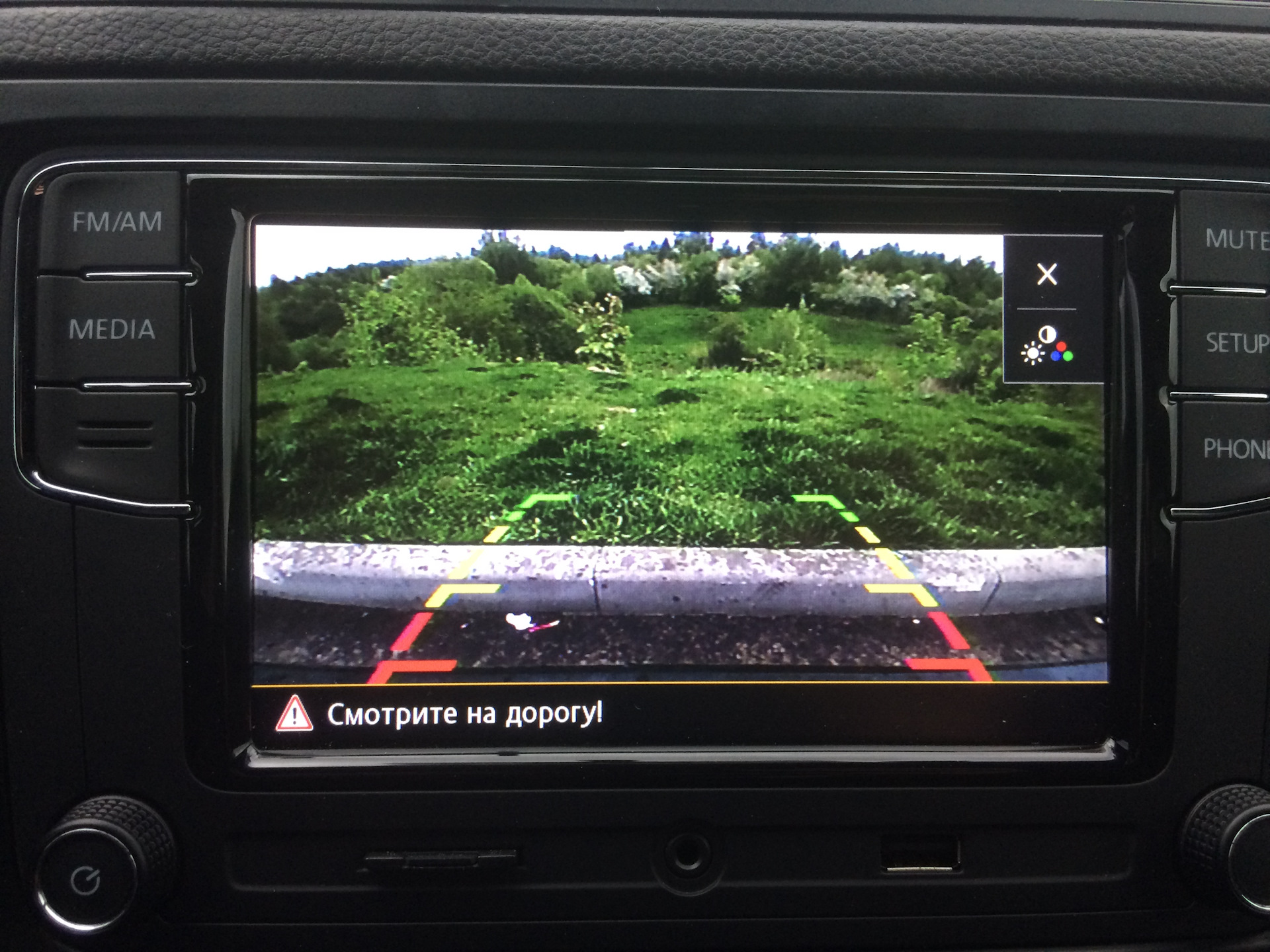 Rcd 330 подключение камеры 87 RCD 330g+Камера. Подключение. - Volkswagen Jetta VI, 1,4 л, 2012 года электро