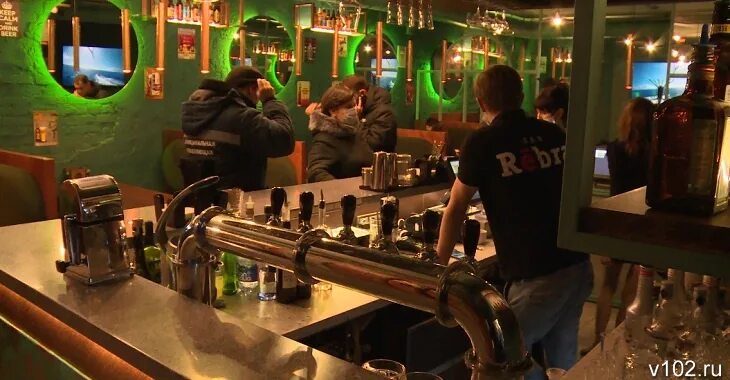 Rebra bar ул аллея героев 4 фото Удар по "Ребрам": наглый бар в центре Волгограда отключили от воды