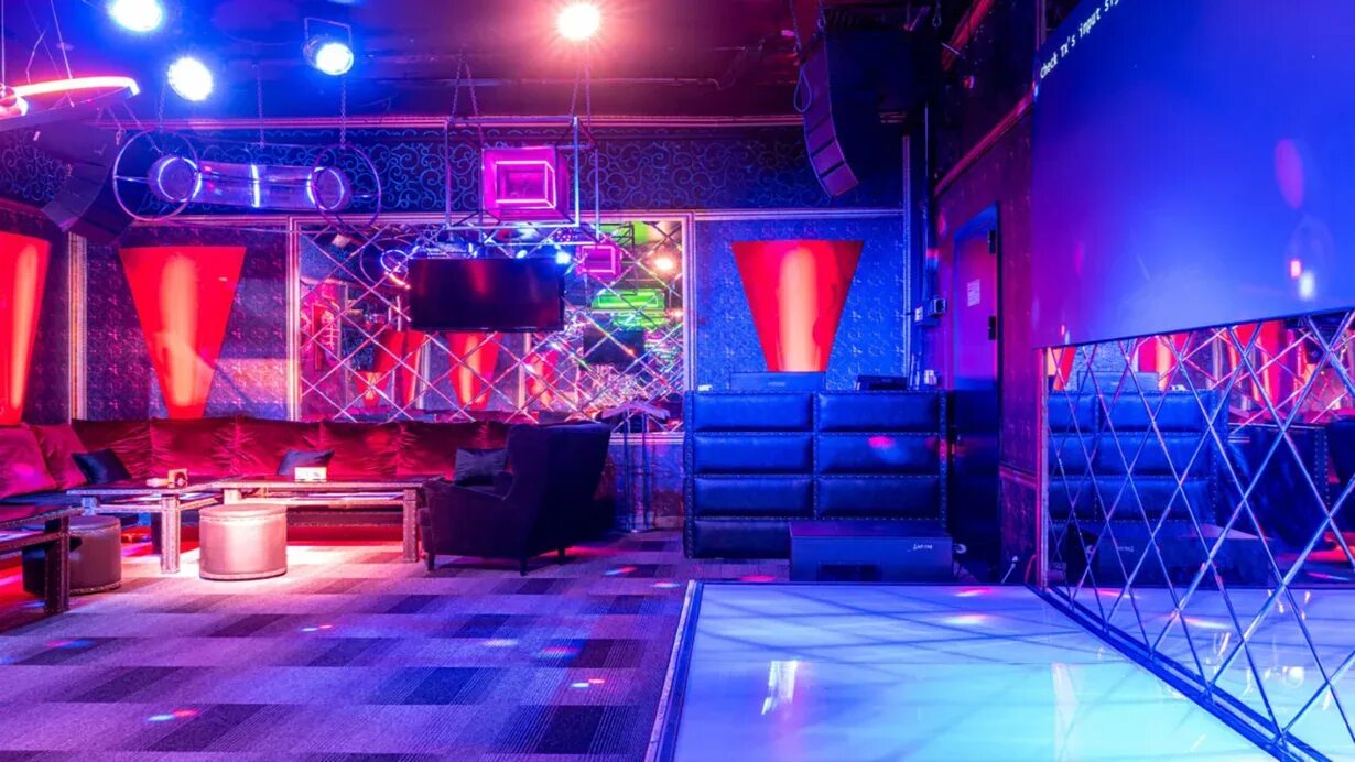Red rooms краснознаменская ул 7 фото Караоке-клуб "Red Rooms Караоке" / "Рэд Румс Караоке", Москва: бронирование, цен