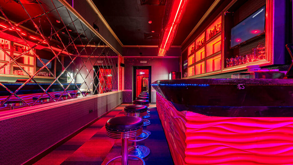 Red rooms краснознаменская ул 7 волгоград фото Панорама: Red Rooms, караоке-клуб, Хорошёвское ш., 25, стр. 3, Москва - Яндекс К