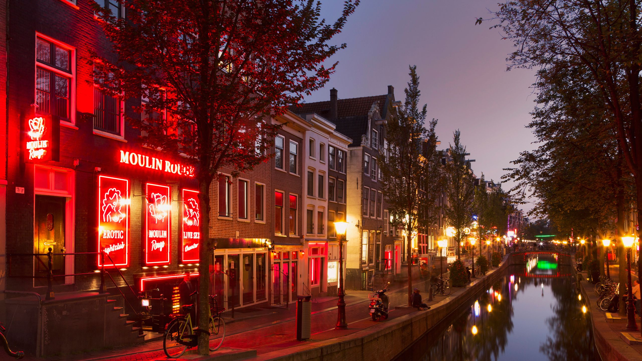 Red ул гагарина 4 фото Red light district tour amsterdam nederland - steveelliotwedding.photography