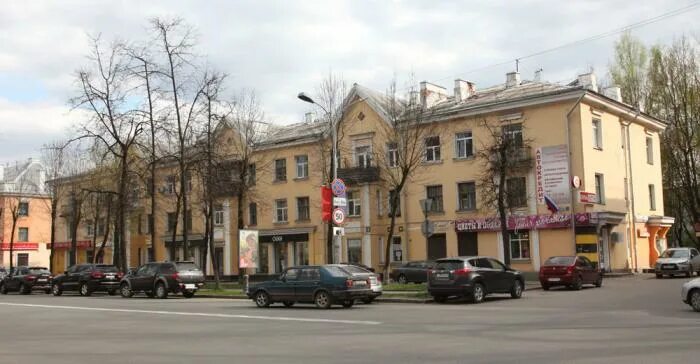 Reluxe октябрьский просп 31 фото Октябрьский просп., 31 - Псков