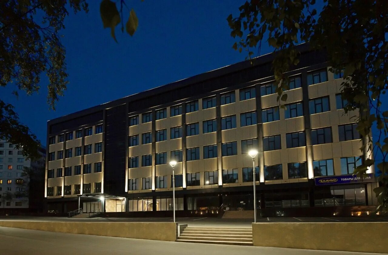 Reluxe октябрьский просп 31 кемерово фото Photo: Октябрьская, hotel, Кемерово, Октябрьский проспект, 31 - Yandex Maps