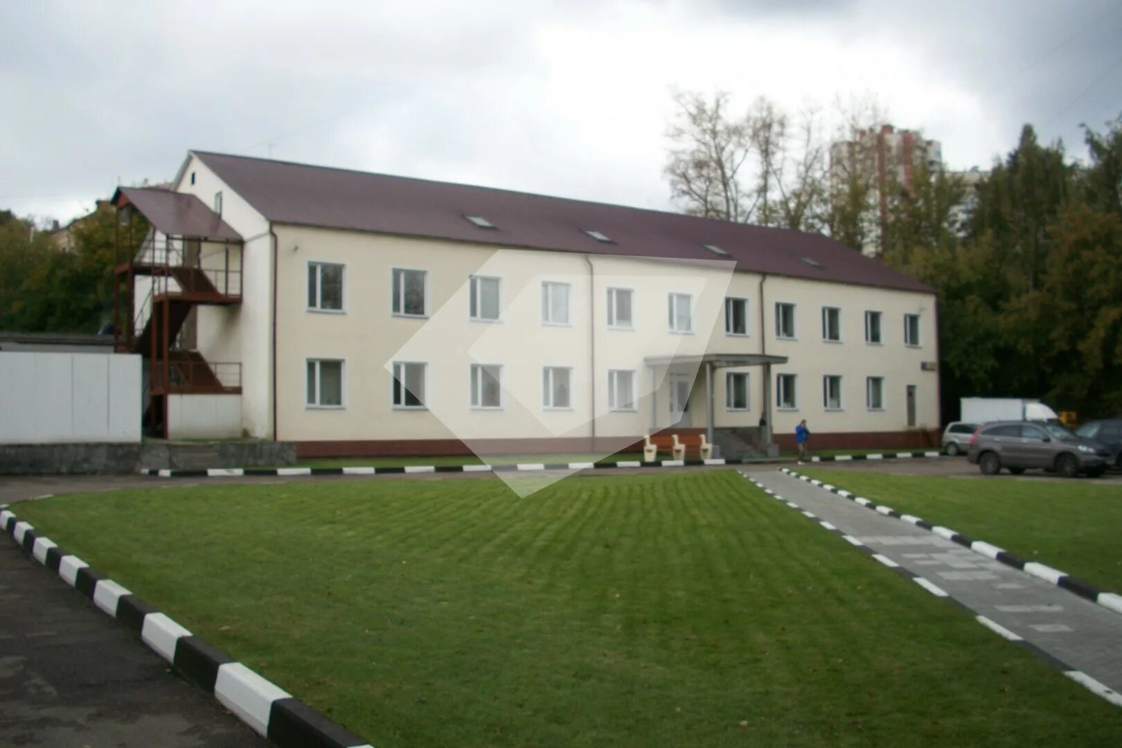 Remzo загородное ш 1 корп 2 фото Аренда офиса 32 кв.м в офисном здании "Нагорный 10 к2" на Верхних Котлах, 1 этаж