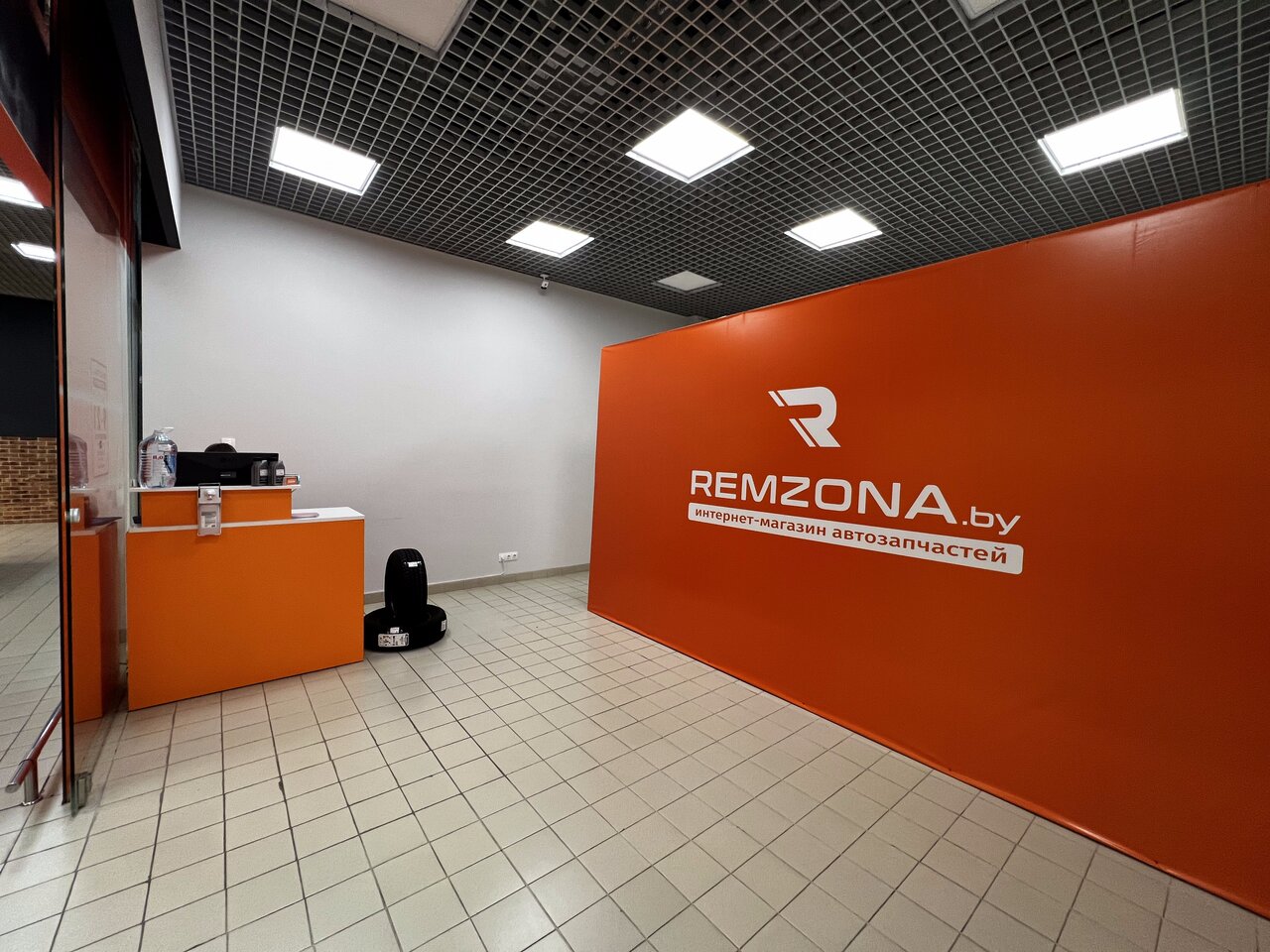 Remzona by комсомольская ул 25 фото Remzona.by, auto parts and accessories store, Babrujsk, Pralietarskaja vulica, 1