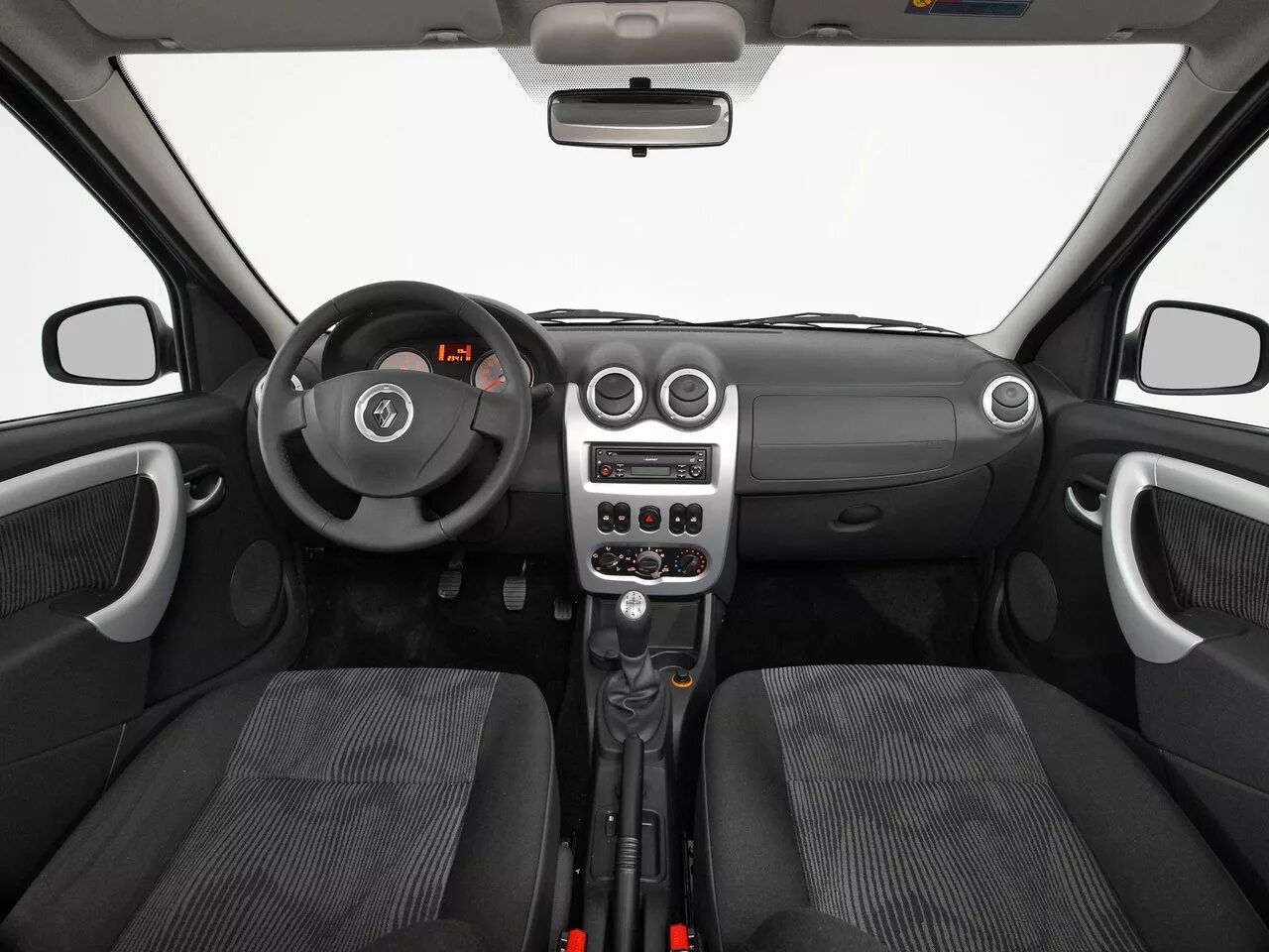 Renault фото салона Renault Logan 1 поколение рестайлинг, седан - технические характеристики, модель