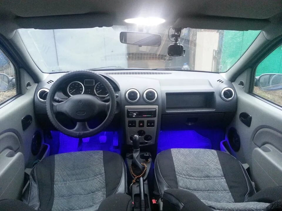 Renault logan 1 тюнинг салона Обшивки дверей от фазы 2 - Renault Logan (1G), 1,4 л, 2007 года другое DRIVE2
