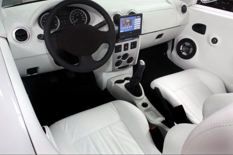 Renault logan 1 тюнинг салона Из Logan сделали кабриолет