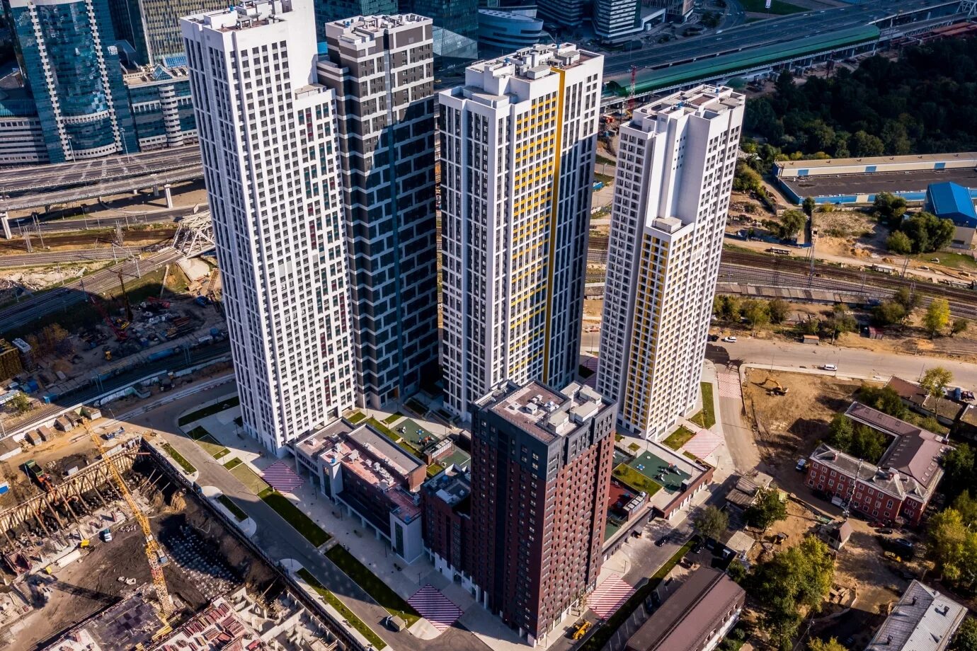 Renew мукомольный пр 2 москва фото Москва, МФЖК Мукомольный, 4 корпуса - Гранд Лайн