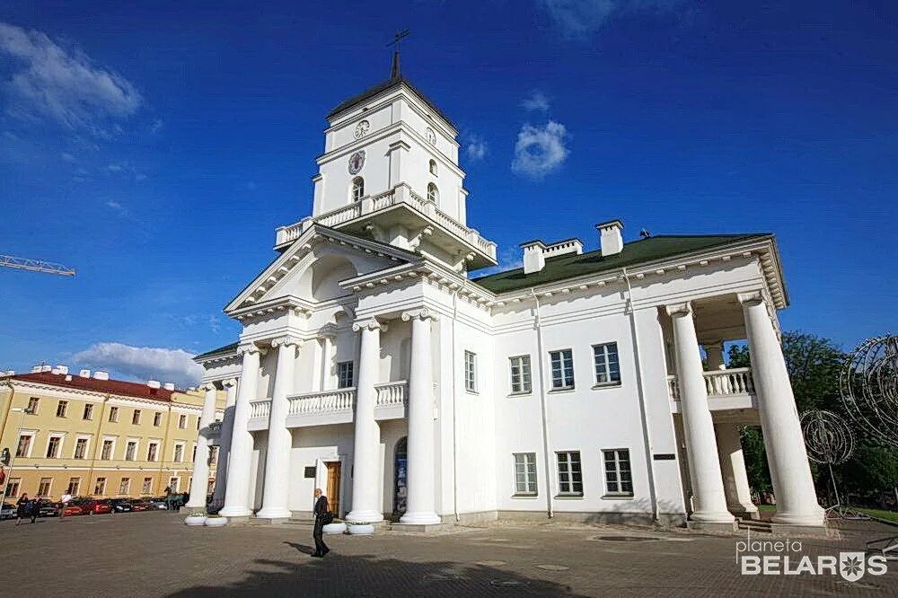 Retrobus minsk площадь свободы 2а минск фото Минская городская ратуша, достопримечательность, площадь Свободы, 2А, Минск - Ян