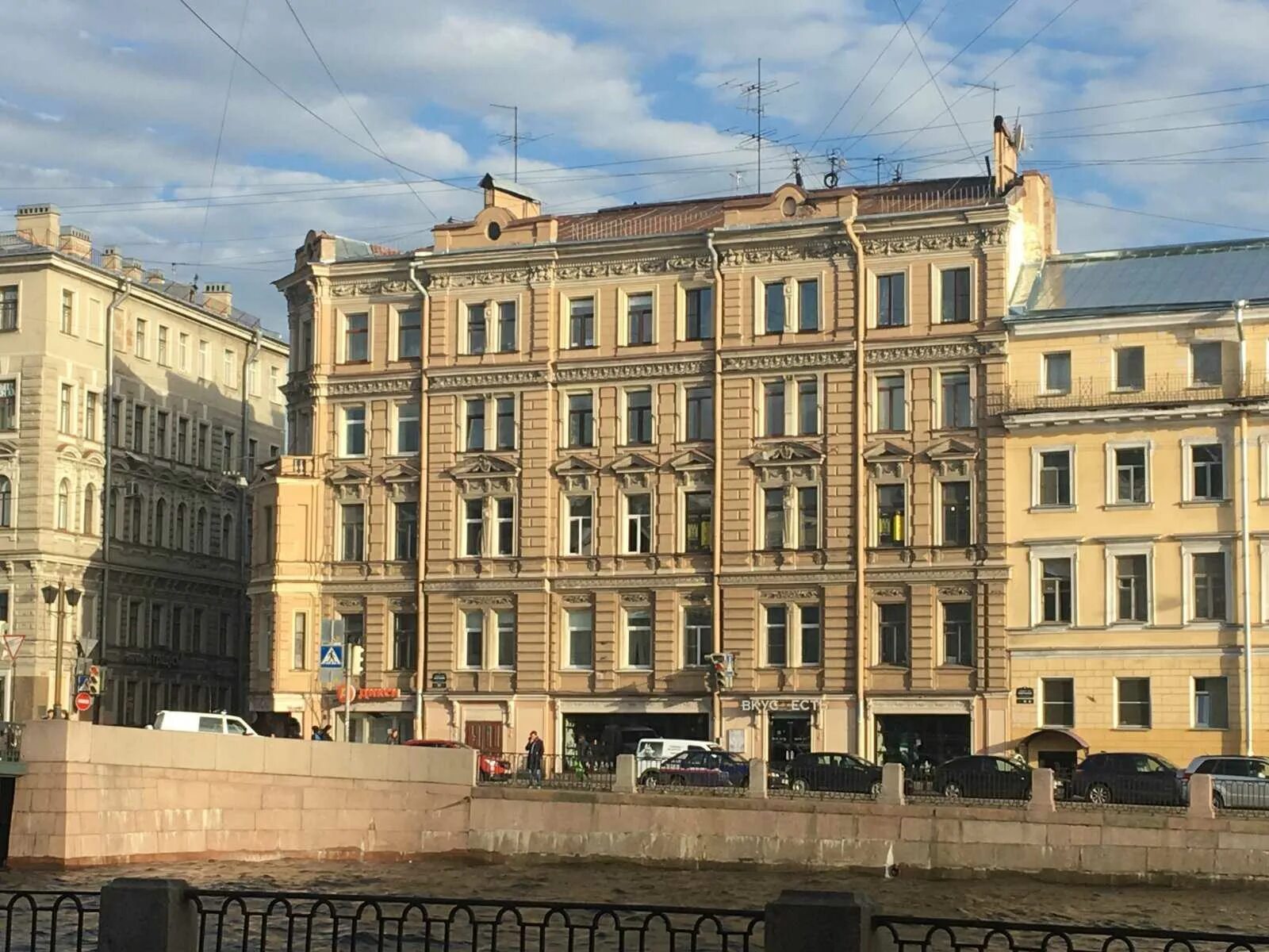 Reve наб реки фонтанки 88 фото Гостиница "Гости Любят" по адресу Набережная реки Фонтанки, 82 в Санкт-Петербург