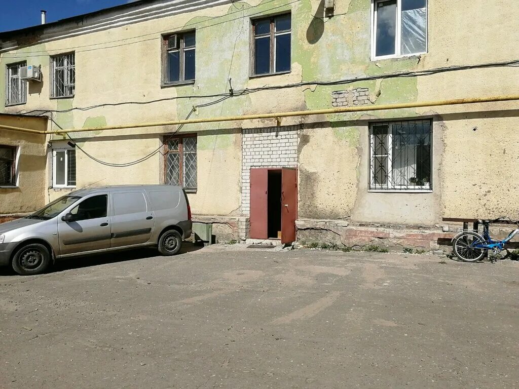 Revolvr ул космонавтов 6 фото Фото: Автоколонна 1747, продажа и аренда коммерческой недвижимости, ул. Космонав