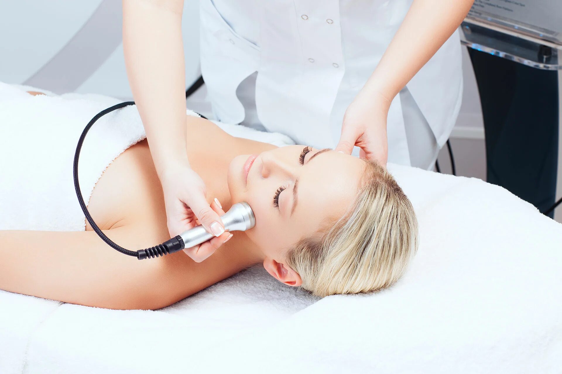 Rf лифтинг лица цена отзывы фото Inmode IPL Lumecca - Perfectly Smooth Brisbane’s Beauty Clinic