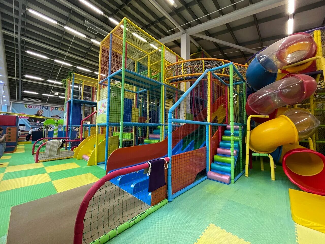 Rich family ул шкотова 4 хабаровск фото Отзывы о "Family park", Россия, Хабаровск, улица Шкотова, 4 - Яндекс.Карты