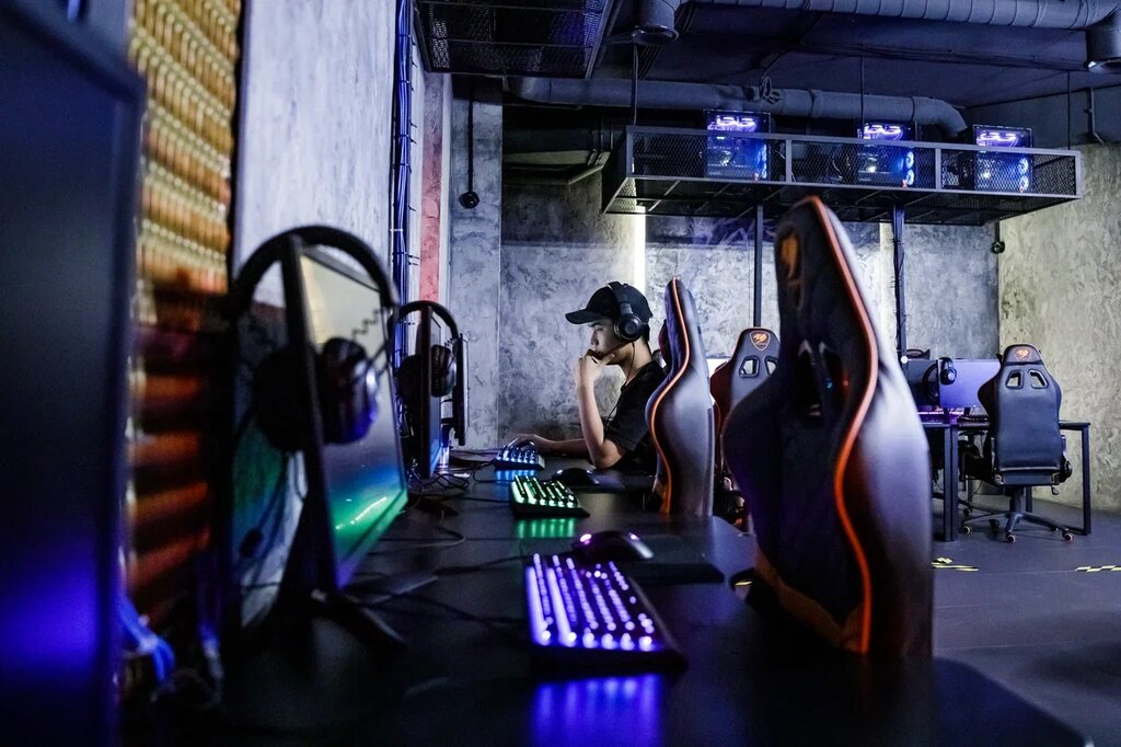 Rizz cyber lounge троилинский пер 5 фото Панорама: Black Star Gaming Lounge, компьютерный клуб, ул. Верхняя Масловка, 18Б