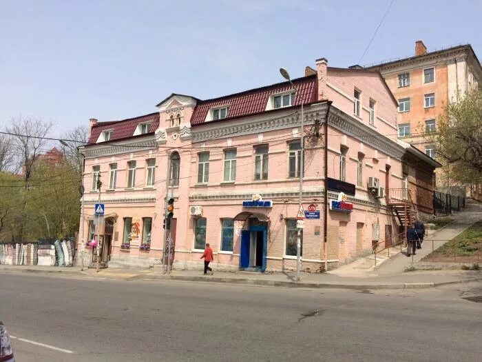 Rock s светланская ул 7 владивосток фото Жилой дом" - памятник архитектуры - Владивосток