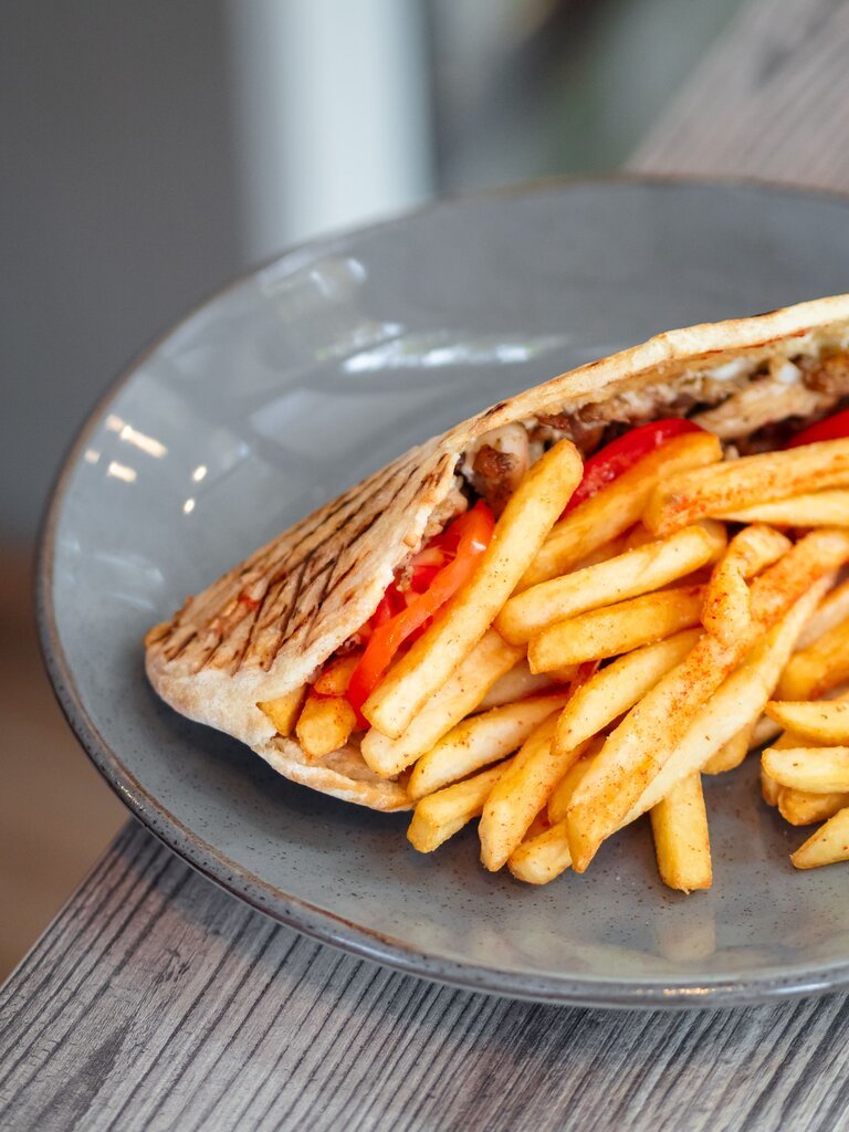 Rodman coffee просп кирова 87а фото Rodman Food Гиро и Шаурма с доставкой на дом или в офис