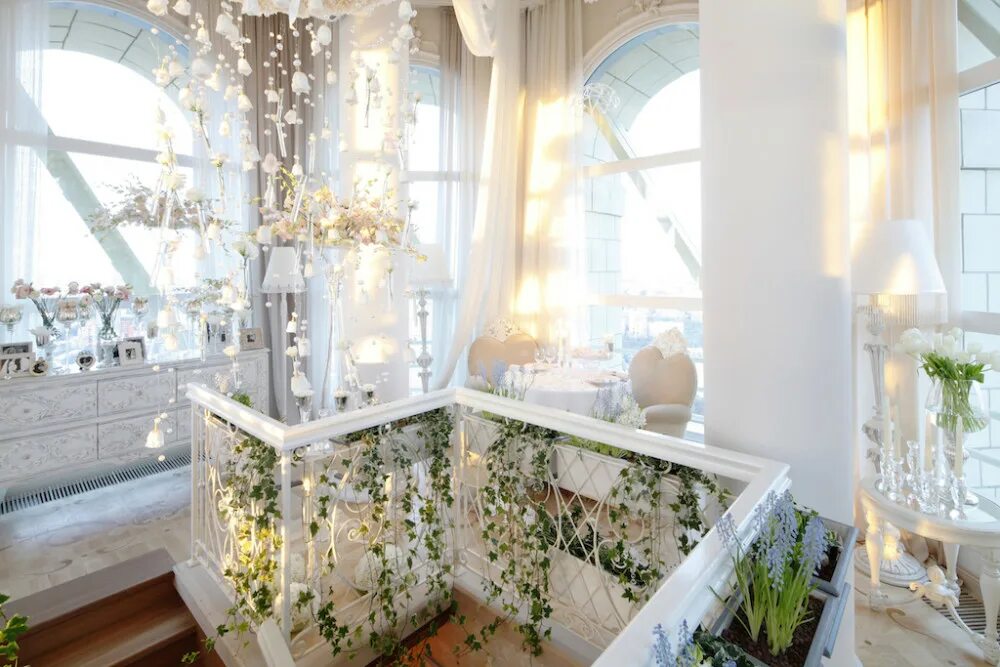 Romantic кутузовский просп 2 1с1 москва фото 8 марта / Ginza Project - Рестораны и доставка еды под знаком качества