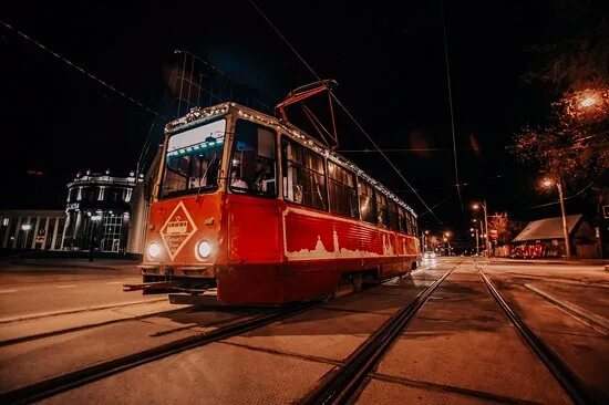 Romantic tram пермь улица ленина фото Романтика и капли дождя на стекле. - отзыв о Романтический Трамвай-кафе, Пермь, 